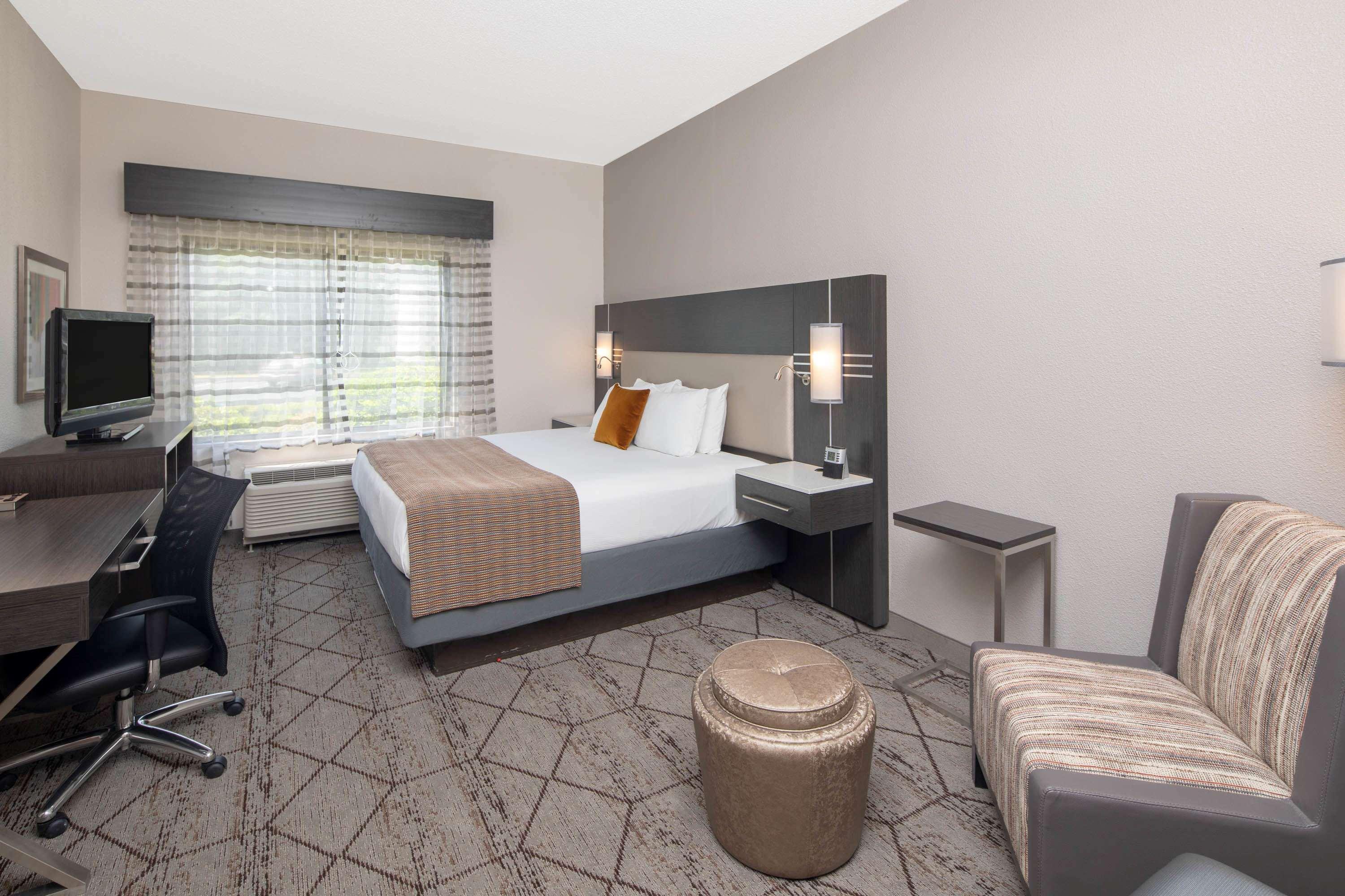 Wingate By Wyndham Greenville Airport Екстериор снимка