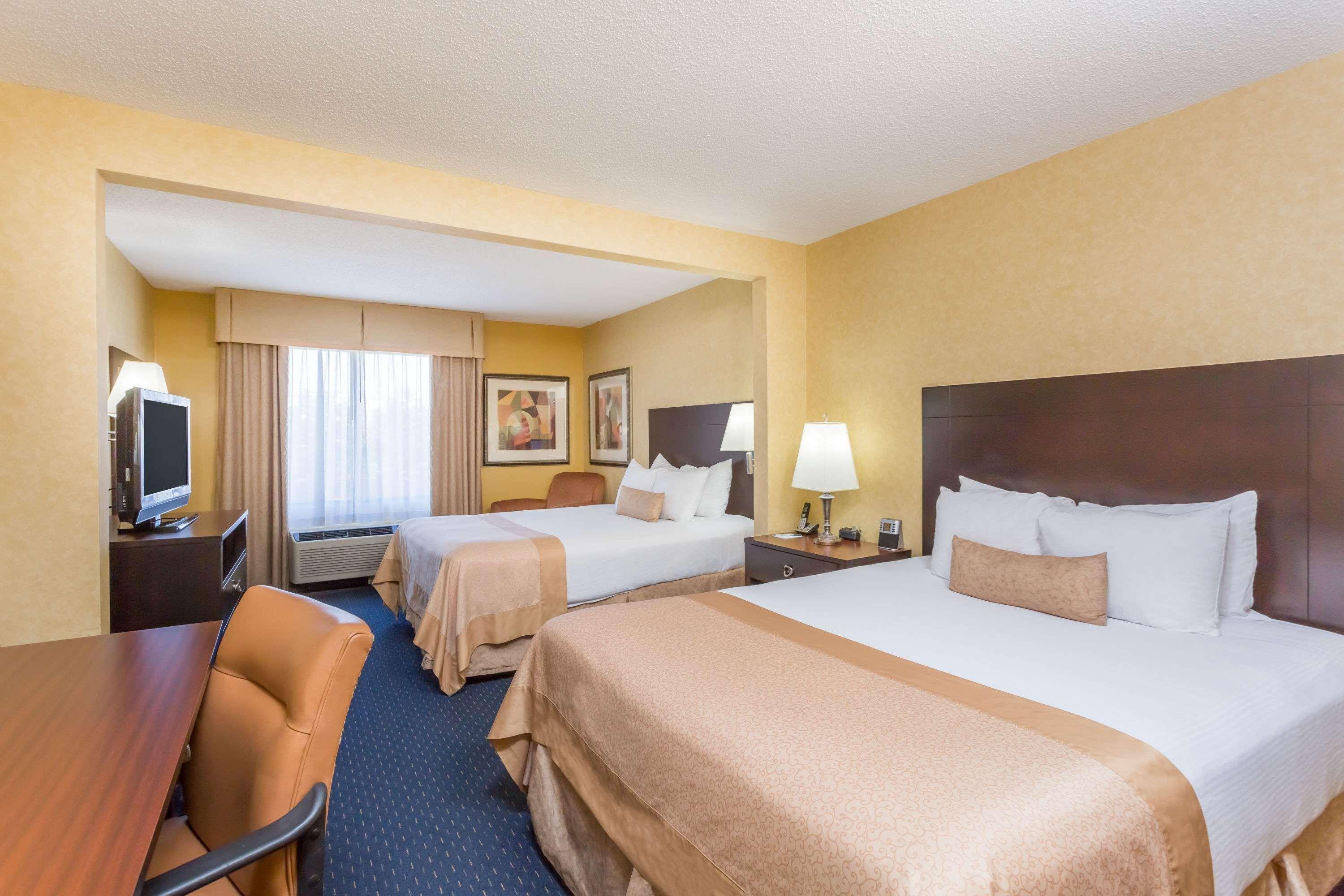 Wingate By Wyndham Greenville Airport Екстериор снимка