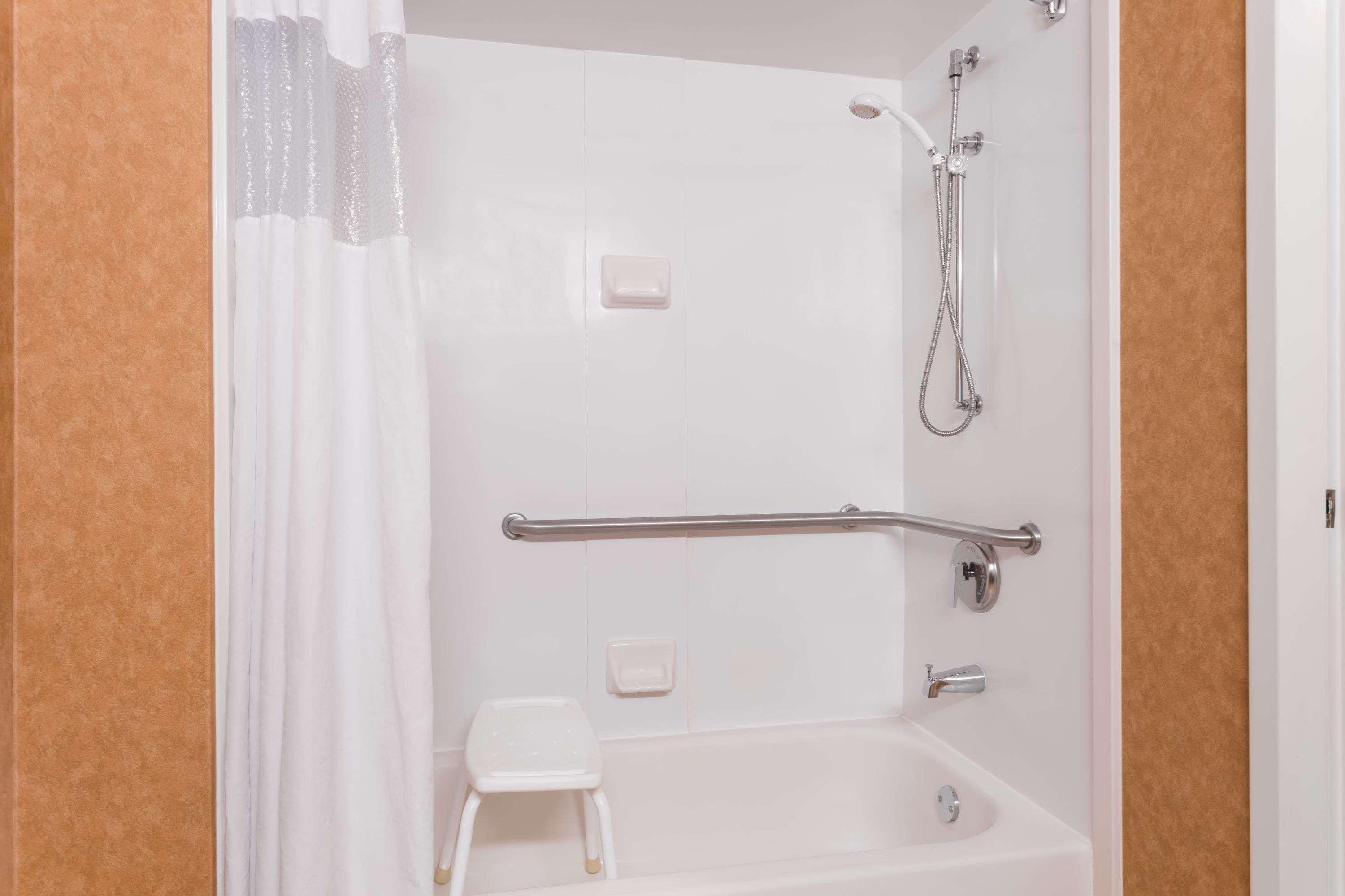 Wingate By Wyndham Greenville Airport Екстериор снимка